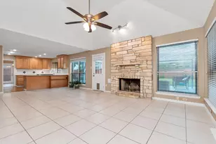 3310 Little Farms Ct, Richmond, TX 77406 - Photo 11