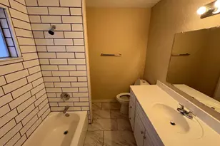 1011 Oak Dr, Liberty, TX 77575 - Photo 11