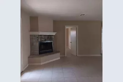 1011 Oak Drive, Liberty, TX 77575 - Photo 5