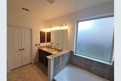 5206 Gerent Lane, Katy, TX 77493 - Photo 9