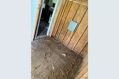 1537 Groce Lane, Hempstead, TX 77445 - Photo 11