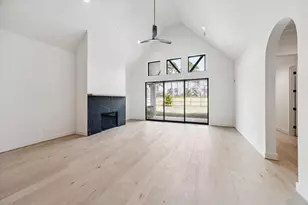 422 Venado View Court, Conroe, TX 77304 - Photo 3