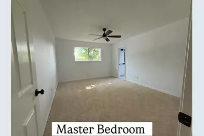 501 Valley Brook Drive, La Porte, TX 77571 - Photo 7