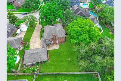 1219 Merriewood Drive, Friendswood, TX 77546 - Photo 35
