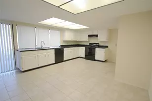 5327 Karenbeth Dr Dr, Houston, TX 77084 - Photo 3