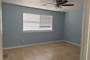 6326 S Briar Bayou Dr, Houston, TX 77072 - Photo 11