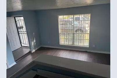 6326 S Briar Bayou Dr, Houston, TX 77072 - Photo 3