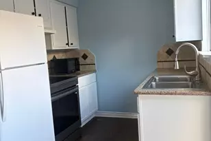6326 S Briar Bayou Dr, Houston, TX 77072 - Photo 7
