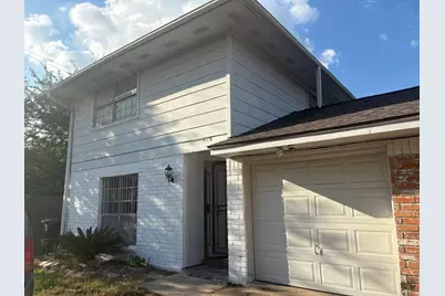 6326 S Briar Bayou Dr, Houston, TX 77072 - Photo 1