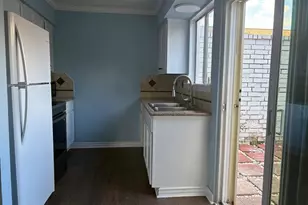 6326 S Briar Bayou Dr, Houston, TX 77072 - Photo 5
