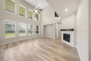 4415 Tumbling Leaf Ct, Sugar Land, TX 77479 - Photo 13