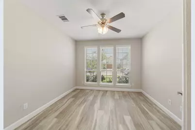 4415 Tumbling Leaf Court, Sugar Land, TX 77479 - Photo 7