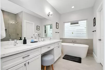 5718 Beall Street #C, Houston, TX 77091 - Photo 17