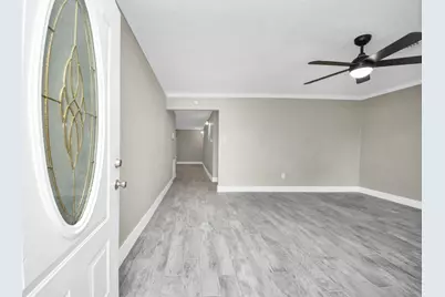212 Harold Lane, Baytown, TX 77521 - Photo 7