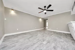212 Harold Ln, Baytown, TX 77521 - Photo 23