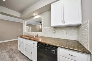 212 Harold Ln, Baytown, TX 77521 - Photo 29