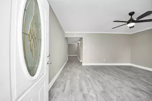 212 Harold Ln, Baytown, TX 77521 - Photo 7