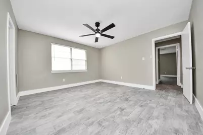212 Harold Lane, Baytown, TX 77521 - Photo 17