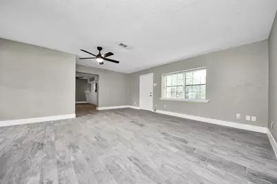 212 Harold Lane, Baytown, TX 77521 - Photo 33