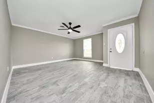 212 Harold Ln, Baytown, TX 77521 - Photo 9