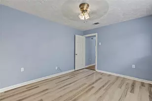 12802 Enchanted Path Dr, Houston, TX 77044 - Photo 21
