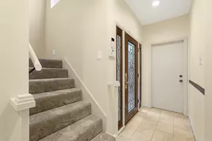 10125 Valley Forge Dr, Houston, TX 77042 - Photo 5