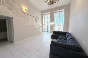 12633 Memorial Dr, Houston, TX 77024 - Photo 5