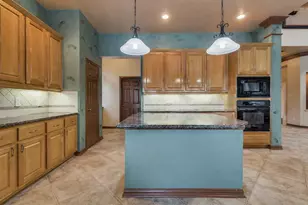 14215 Jaubert Ct, Sugar Land, TX 77498 - Photo 3