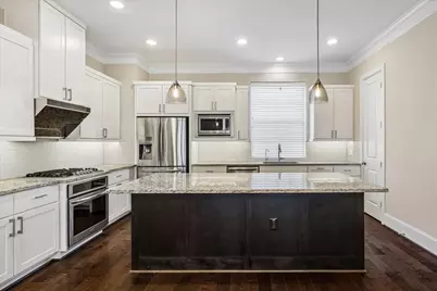 8318 Ginger Oak Street, Houston, TX 77055 - Photo 3