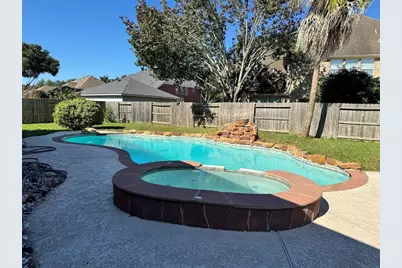 6319 Misty Creek, Missouri City, TX 77459 - Photo 19