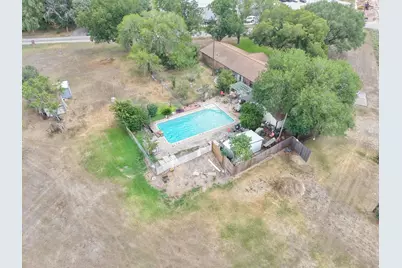 202 Broadmoor Street, Victoria, TX 77904 - Photo 7