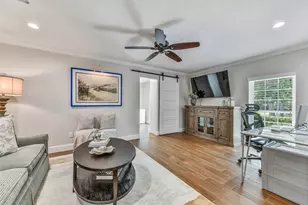 9 Earlham Dr, Friendswood, TX 77546 - Photo 17
