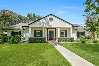 9 Earlham Drive, Friendswood, TX 77546 - Photo 1