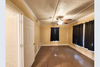 2222 Hogg Street, Houston, TX 77026 - Photo 3