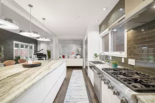 14855 Perthshire Rd, Houston, TX 77079 - Photo 13