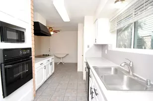 12502 Aste Ln, Houston, TX 77065 - Photo 11