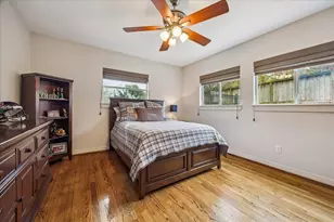 9226 Timberside Dr, Houston, TX 77025 - Photo 13