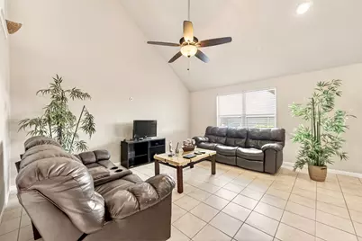 18203 Sonora Brook Lane, Richmond, TX 77407 - Photo 9