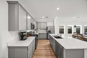 2822 Paradise Rdg Wy, Conroe, TX 77301 - Photo 9