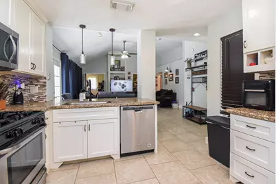 20307 Linden Tree Drive, Katy, TX 77449 - Photo 9