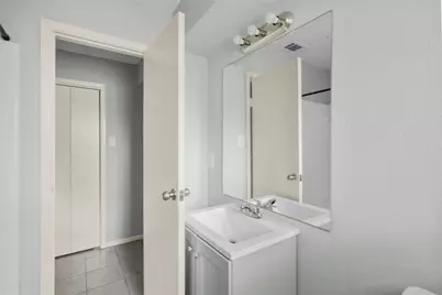 7450 Lakewood Drive, Houston, TX 77016 - Photo 23