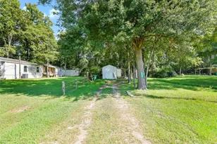 12755 Paradise View Ct, Willis, TX 77318 - Photo 15