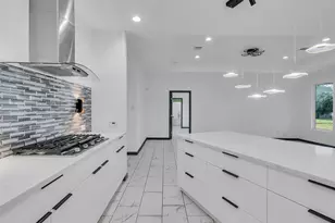 145 Birdie Dr, Hempstead, TX 77445 - Photo 13