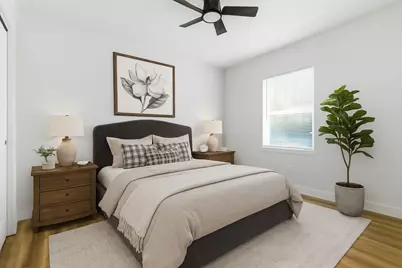 327 E Delz Drive, Houston, TX 77022 - Photo 9