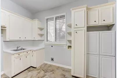 338 Timbercreek Drive, Lake Jackson, TX 77566 - Photo 27