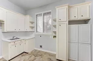 338 Timbercreek Dr, Lake Jackson, TX 77566 - Photo 27