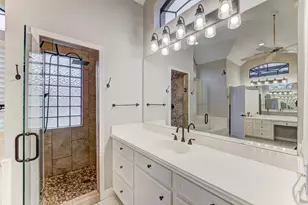 338 Timbercreek Dr, Lake Jackson, TX 77566 - Photo 35