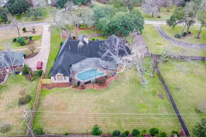 338 Timbercreek Drive, Lake Jackson, TX 77566 - Photo 47