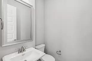 16026 Hayes Pk Dr, Houston, TX 77079 - Photo 19