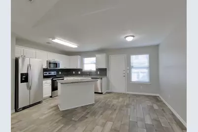 16229 Summerset Estates Boulevard, Conroe, TX 77302 - Photo 3